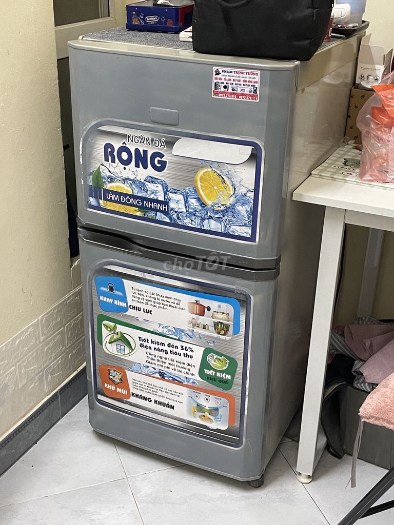 Tủ lạnh mini 100 lít 2 ngăn Tốt. Mua bán Tủ lạnh tại Quận Đống Đa Hà Nội được đăng bởi Hải Anh hình 1