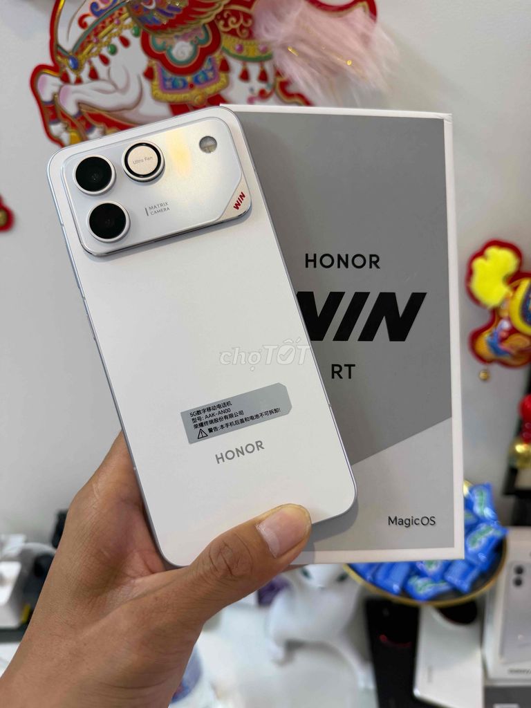 Honor WIN RT 12GB/256GB Trắng. Mua bán Điện thoại tại Thành phố Thủ Đức Tp Hồ Chí Minh được đăng bởi Hải Nam Store hình 1