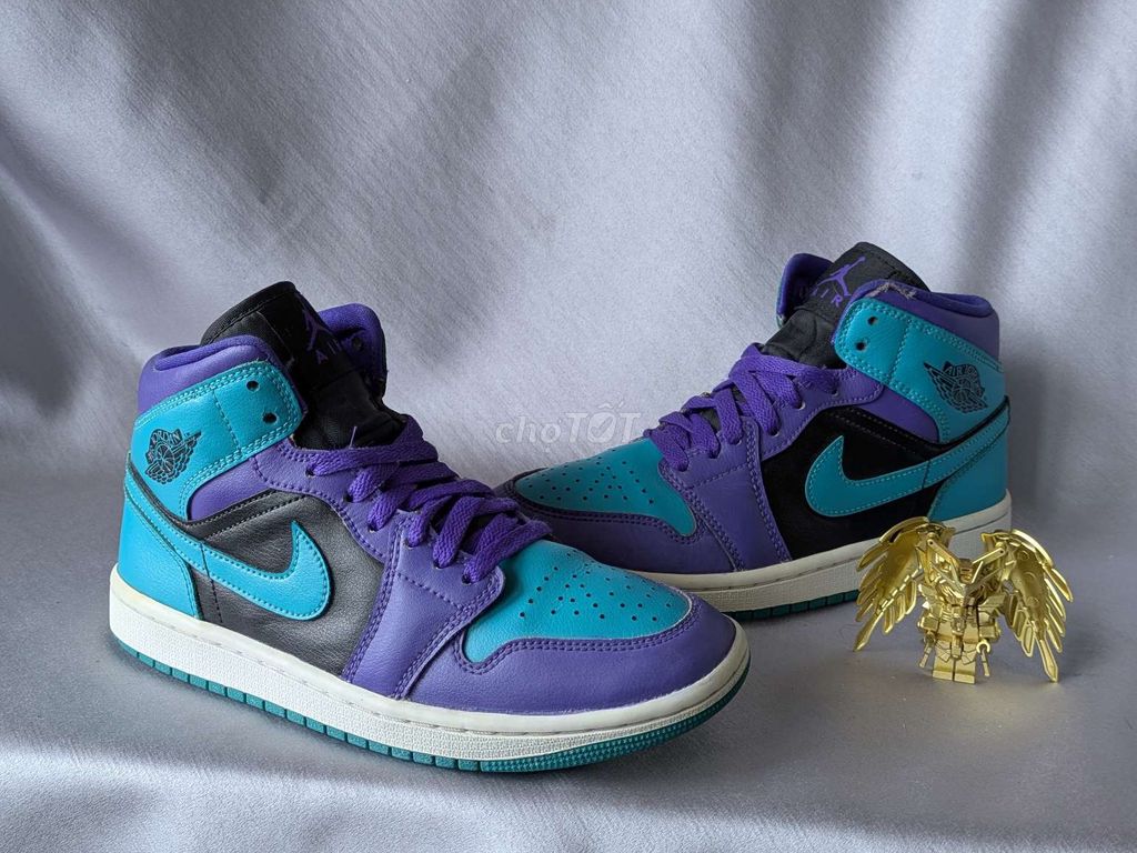  Nike Jordan 1 Nữ size 37.5. Mua bán Giày dép tại Huyện Thạch Thất Hà Nội được đăng bởi Nguyễn Bằng hình 1