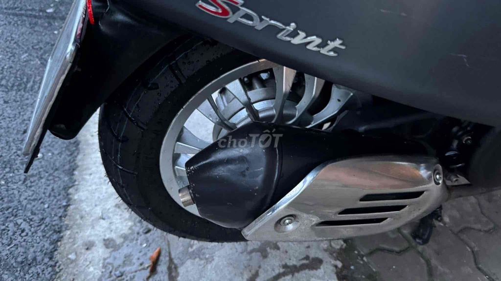 Vespa sprint 2014 đèn vuông. Mua bán Xe máy tại Quận Bình Thạnh Tp Hồ Chí Minh được đăng bởi Quyphan hình 6