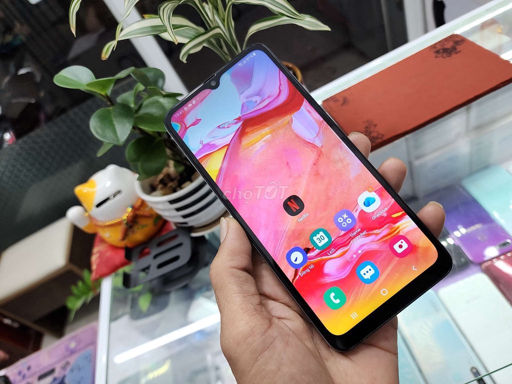 Samsung A70 6GB/128GB (Màn hình thay mới). Mua bán Điện thoại tại Quận Ninh Kiều Cần Thơ được đăng bởi Huy hình 1