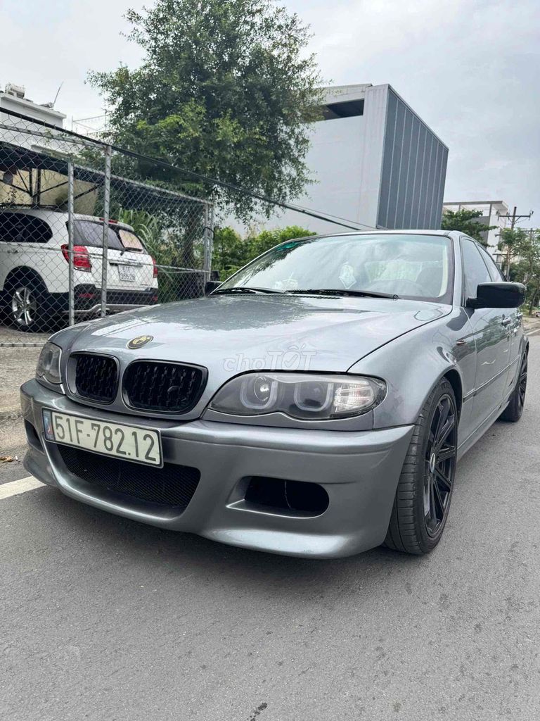 BMW 3 Series 2003 318i AT - 99999 km. Mua bán Ô tô tại Huyện Nhà Bè Tp Hồ Chí Minh được đăng bởi Tran hai hình 5
