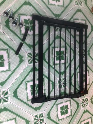 Thanh chắn cửa, chắn cầu thang cho bé. Mua bán Mẹ và bé tại Thành phố Thủ Đức Tp Hồ Chí Minh được đăng bởi Du Dun