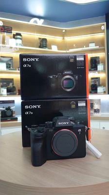 Sony A7 III - Mới , nguyên seal. Mua bán Máy ảnh, Máy quay tại Quận 7 Tp Hồ Chí Minh được đăng bởi Nguyễn Minh Lợi 