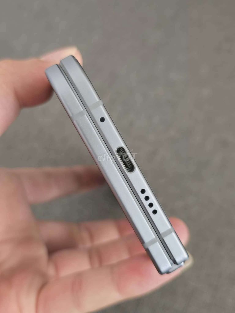 Google Pixel Fold 10 Pro 15 512GB Xám. Mua bán Điện thoại tại Thành phố Cà Mau Cà Mau được đăng bởi Zounzoun hình 1