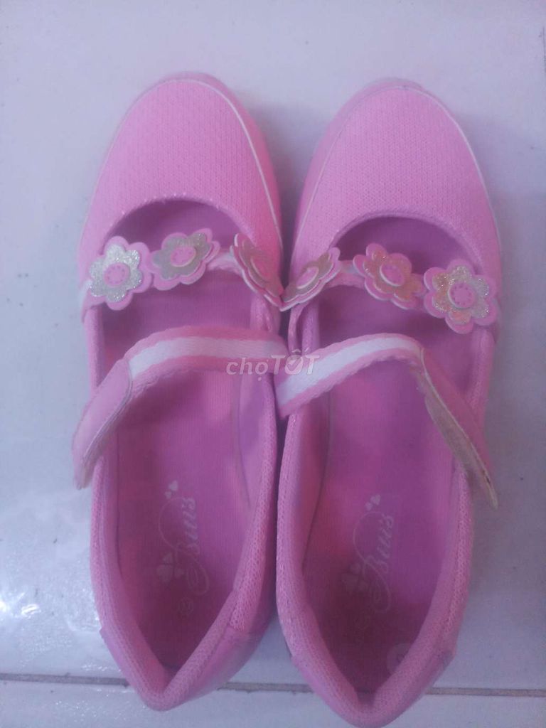 Giày bitis mới 100% size 37