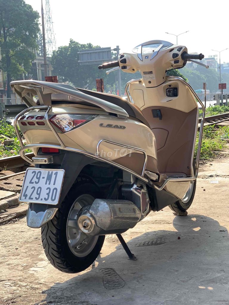 lead 125 dk 2015 xe nguyên bản,mộc đẹp. Mua bán Xe máy tại Huyện Thanh Trì Hà Nội được đăng bởi xe máy cũ chính hãng hình 7