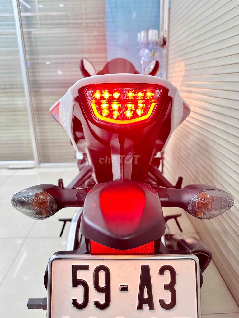 Honda CBR1000rr ABS 2015 nhập AU HQCN. Mua bán Xe máy tại Quận 12 Tp Hồ Chí Minh được đăng bởi Tường hình 5