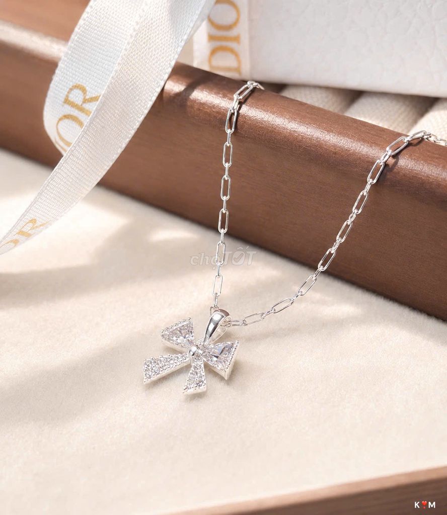 Dây chuyền Bạc 925 Nữ màu Bạc. Mua bán Phụ kiện thời trang khác tại Huyện Bình Giang Hải Dương được đăng bởi Chanchan hình 1