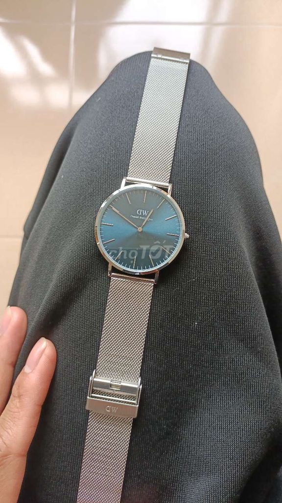 Đồng hồ Daniel Wellington Bạc Xanh. Mua bán Đồng hồ tại Thành phố Đà Lạt Lâm Đồng được đăng bởi Nguyện Nguyễn hình 1