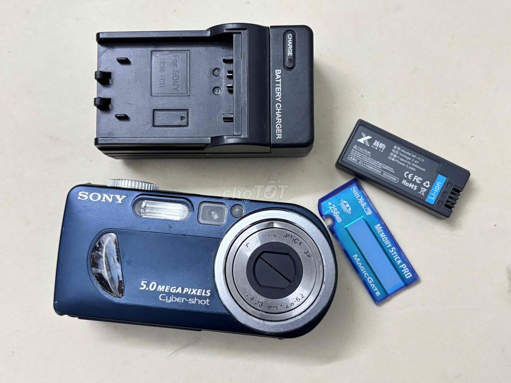 Máy ảnh Sony P10 xài tốt , pin sạc thẻ đủ. Mua bán Máy ảnh, Máy quay tại Thành phố Thủ Đức Tp Hồ Chí Minh được đăng bởi Dũng hình 1