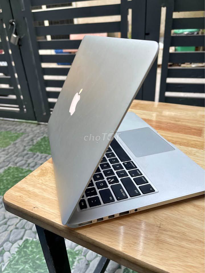 Apple Macbook Pro 2015 i5 13.3 inch 8GB/128gb . Mua bán Laptop tại Quận 12 Tp Hồ Chí Minh được đăng bởi Dug hình 1