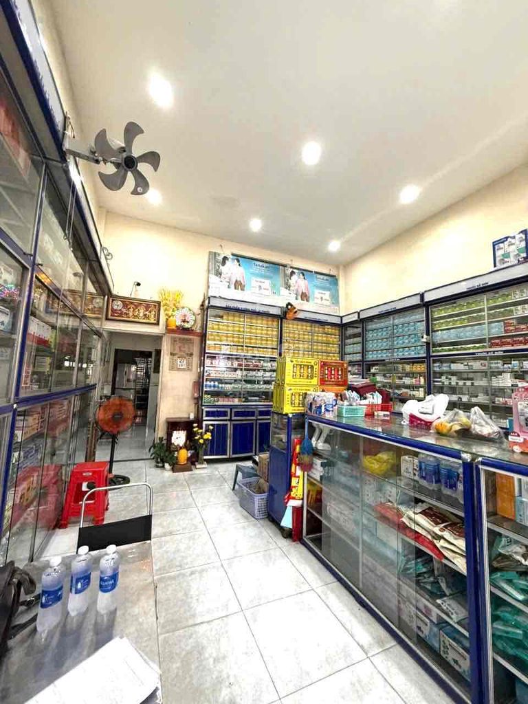 Продажа дома с фасадом Нгуен Ань Тхы, пл. 5,2м х 14,3м. 2 спальни, 2 санузла