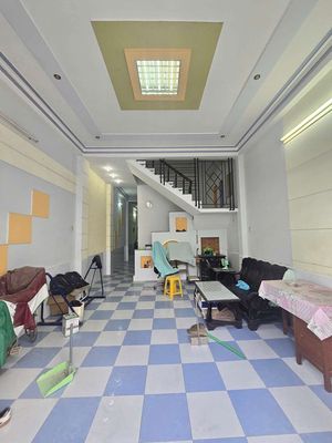 Nhà trệt lầu 4PN KDC 91B  chỉ 8 triệu