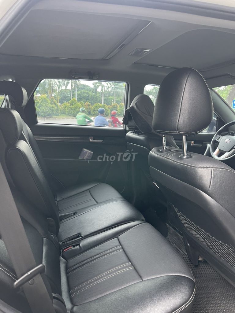 Kia Sorento 2013 GAT 2.4L 2WD - 118000 km. Mua bán Ô tô tại Quận 7 Tp Hồ Chí Minh được đăng bởi Lethai hình 20