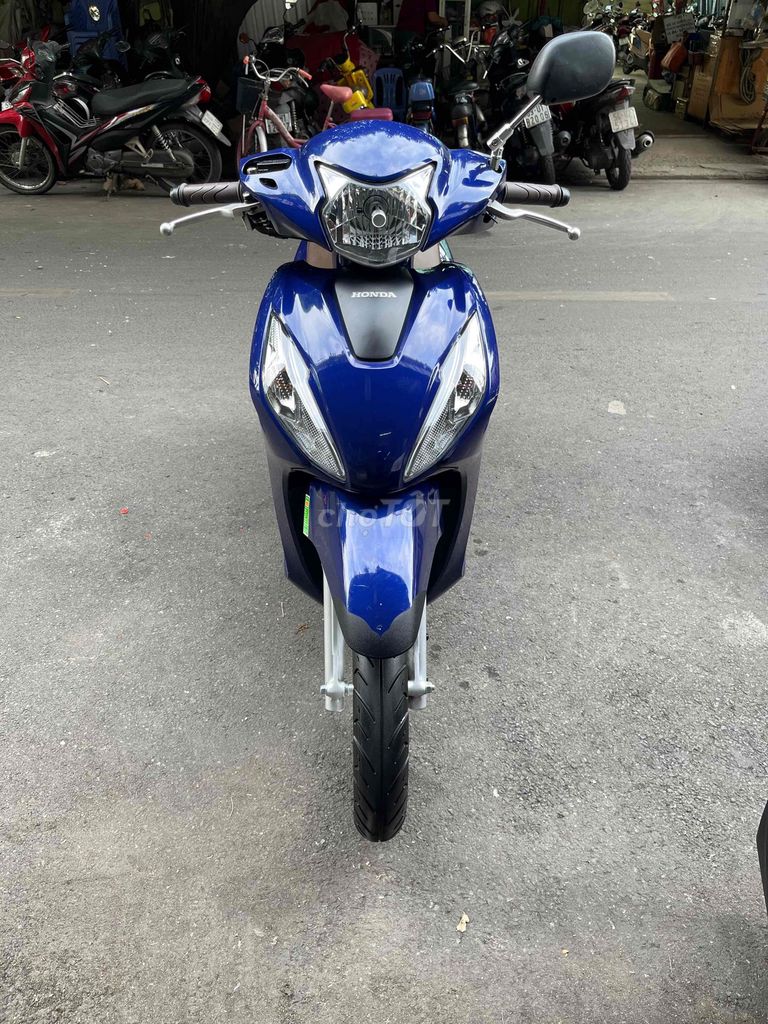 Honda Vision 2025 Xanh nâu 5800 km. Mua bán Xe máy tại Quận 10 Tp Hồ Chí Minh được đăng bởi Long hình 1