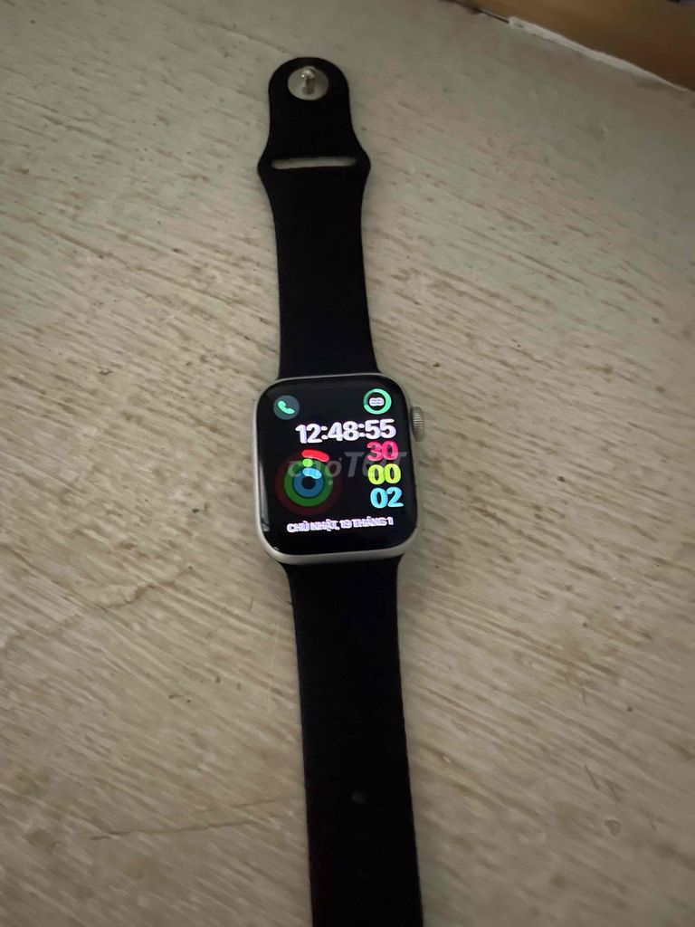 iwatch se2-40 trắng