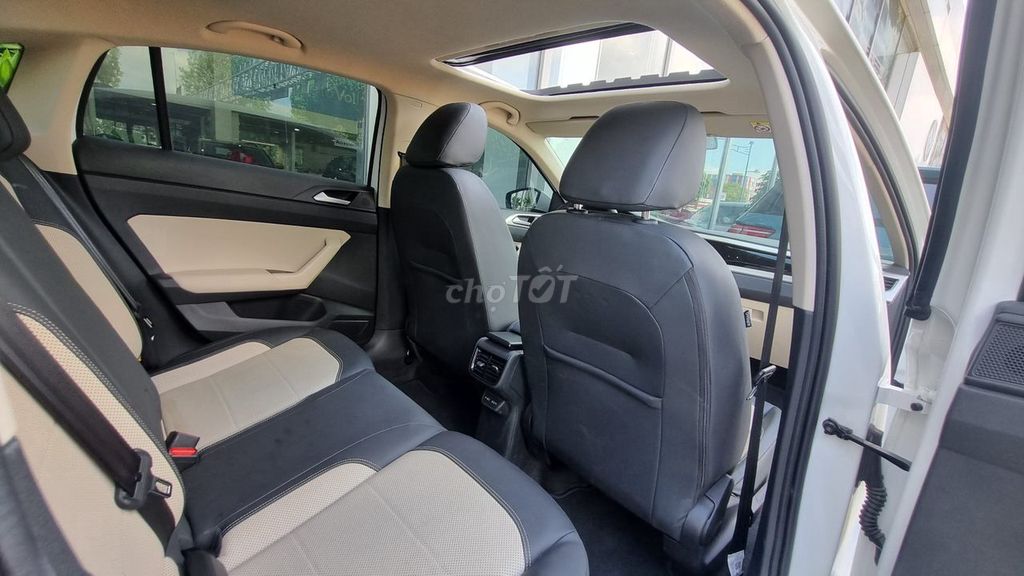 VW Virtus 2022 Luxury Trắng 1.0 AT - 27500 km. Mua bán Ô tô tại Quận Tân Bình Tp Hồ Chí Minh được đăng bởi Nguyễn Tấn Huy hình 12
