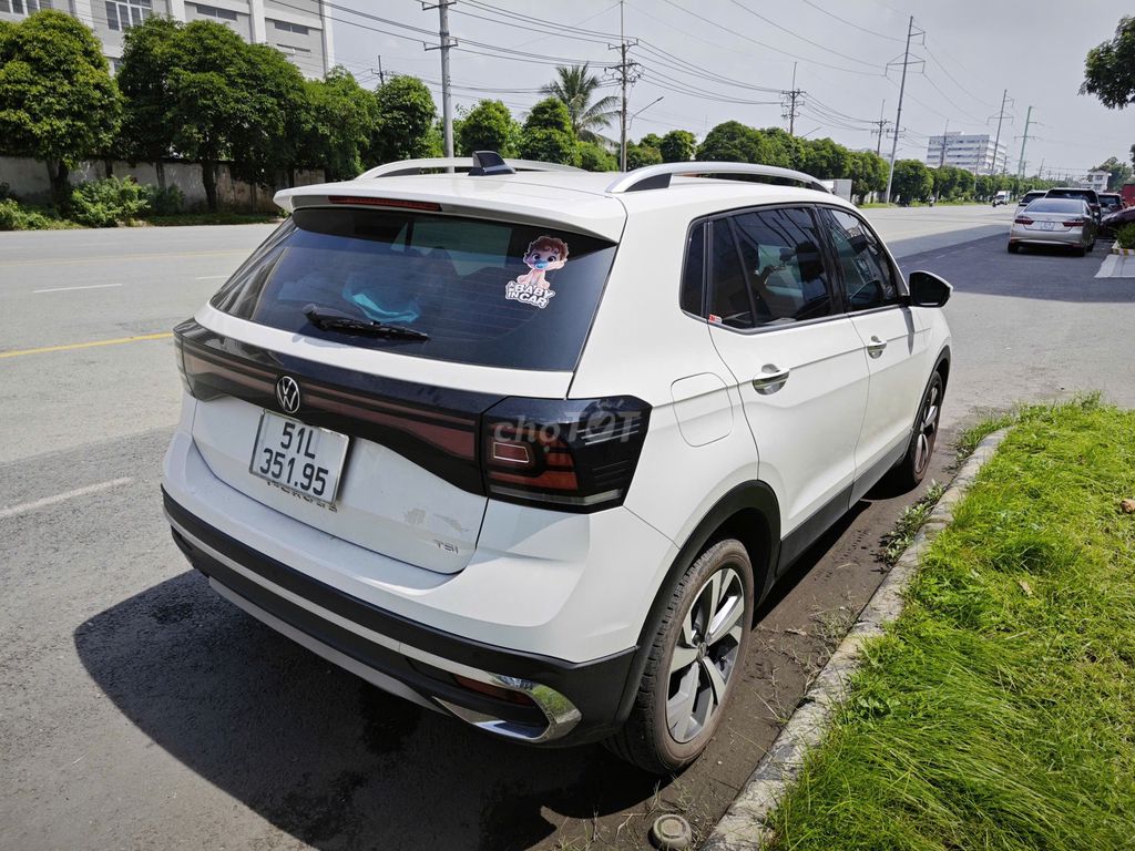 Volkswagen T-Cross 2022 Luxury - 16850 km. Mua bán Ô tô tại Thành phố Thủ Đức Tp Hồ Chí Minh được đăng bởi Phuoc Nguyen hình 10