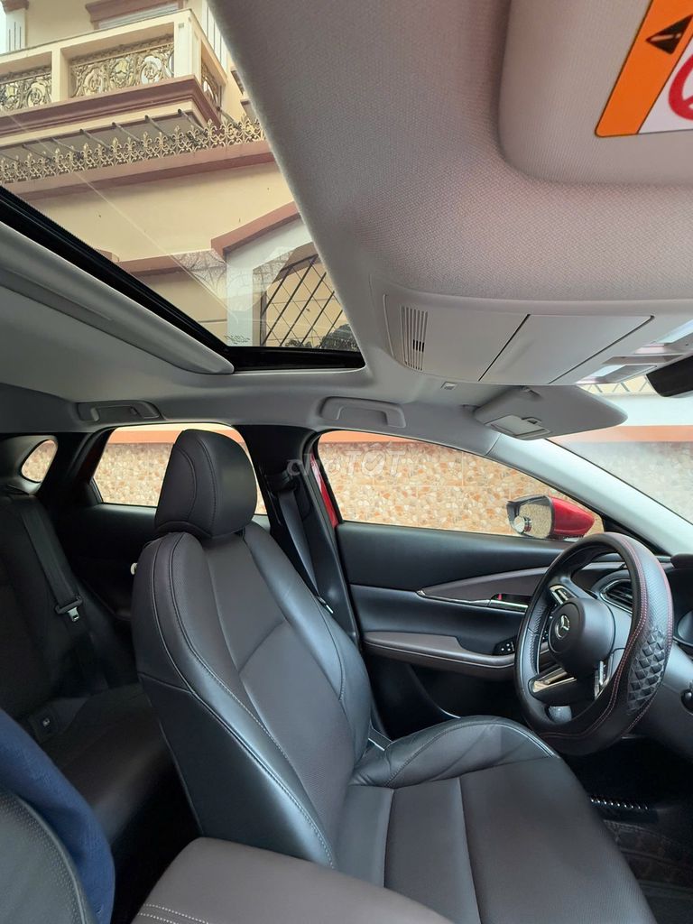 Mazda CX-30, красный, пробег ~8000 км, Premium, 2022, от собственника