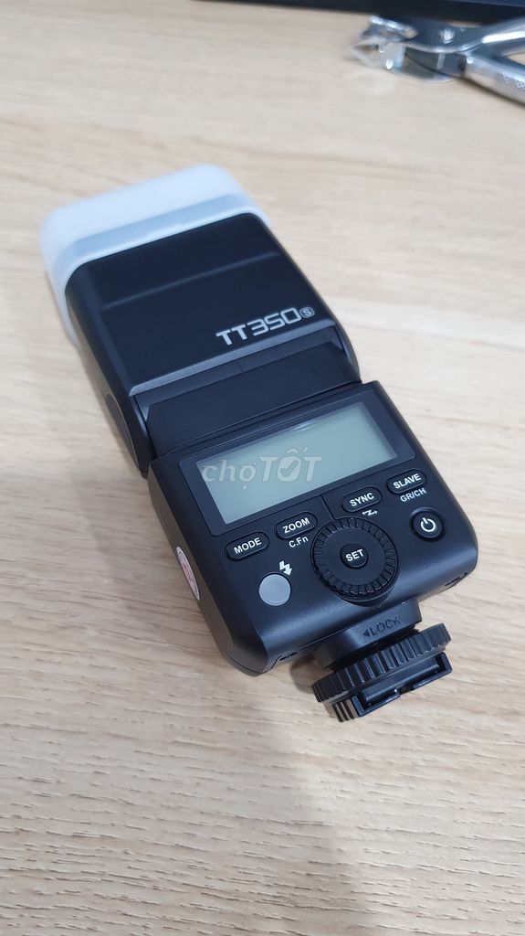 Flash Godox TT350 + 4 pin + doc sạc Panasonic