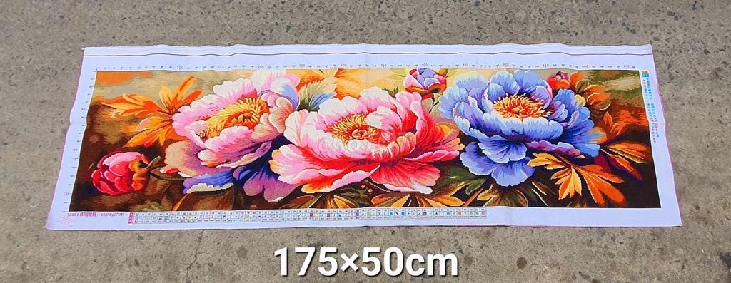 CẦN BÁN TRANH HOA ĐÃ THÊU 175×50CM CHƯA KHUNG