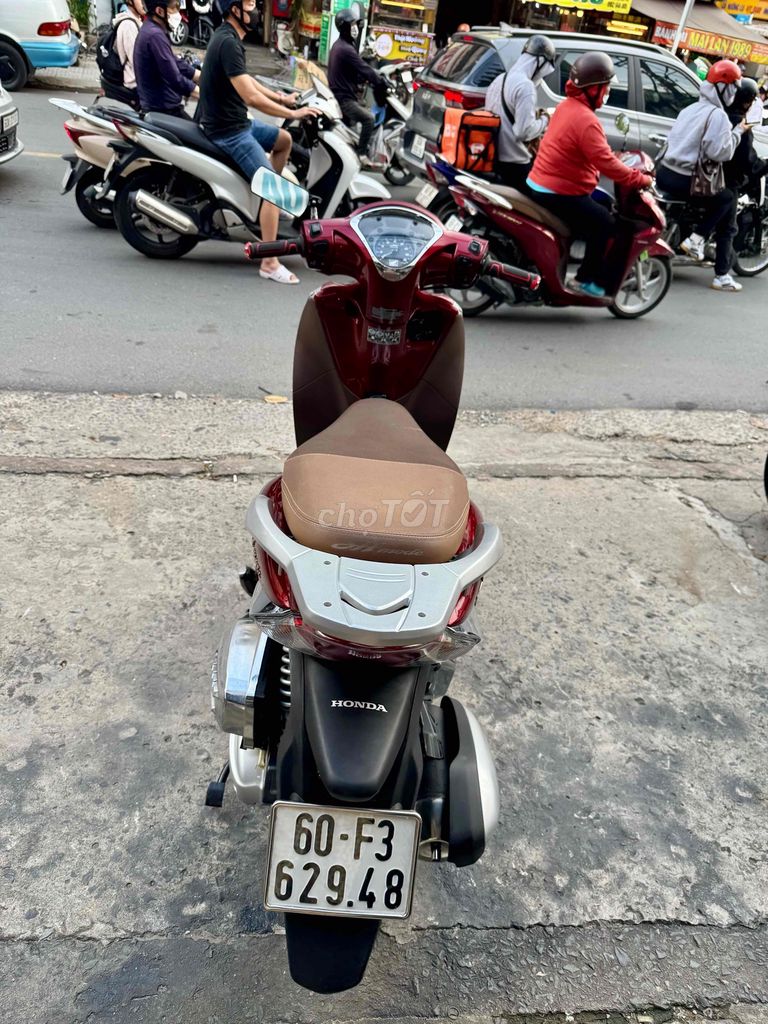 🔵🔵 SH Mode đỏ nâu đký T8/2020 xe đẹp có trả góp. Mua bán Xe máy tại Thành phố Biên Hòa Đồng Nai được đăng bởi XE MÁY CŨ THÀNH MỸ  hình 4