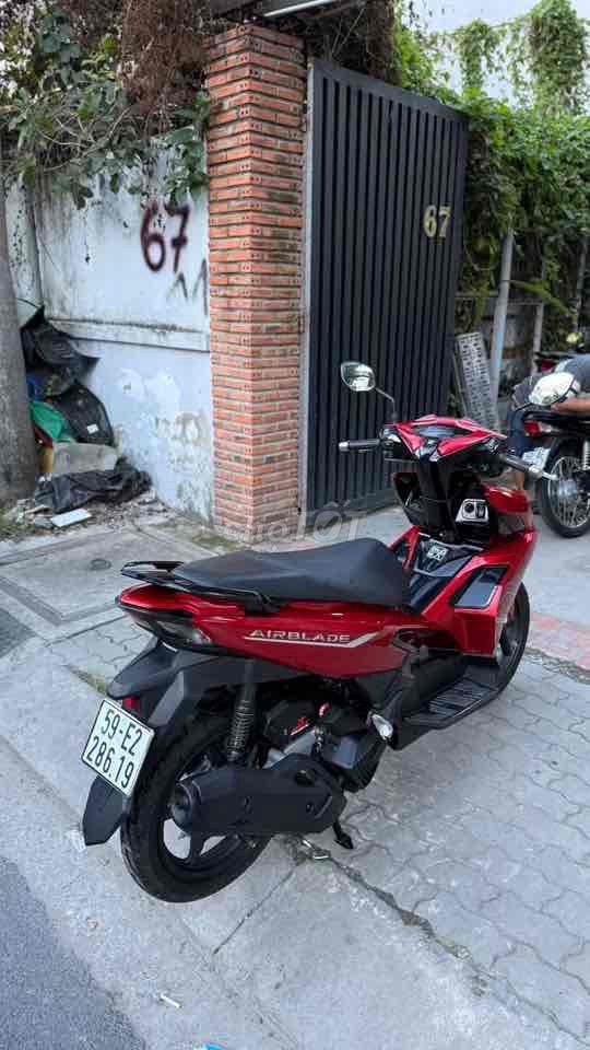 Honda Air Blade 125 2023 Красный 22000 км