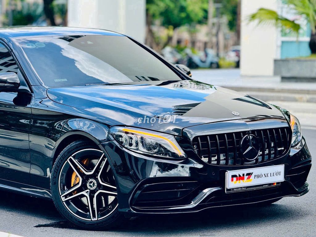 Mercedes Benz C300 2019 - Màu Đen. Mua bán Ô tô tại Quận 7 Tp Hồ Chí Minh được đăng bởi han huynh hình 2