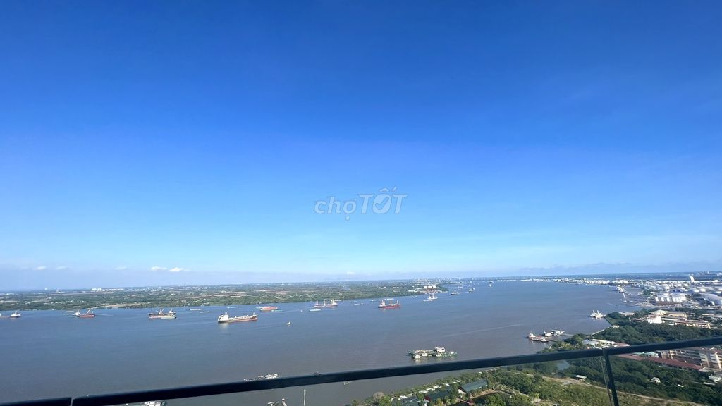 PENTHOUSE SKY 89- 250M2- VIEW SÔNG SIÊU ĐẸP- 1 CĂN ***