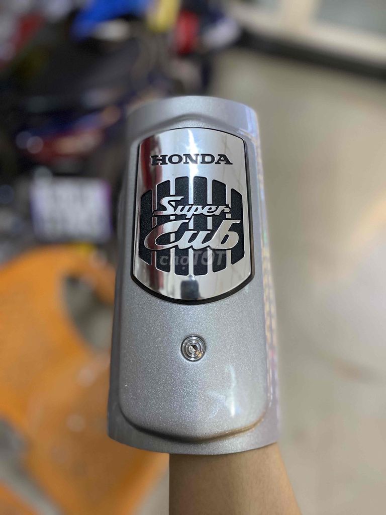 Mặt nạ xe máy Honda Super Cub 81-86. Mua bán Phụ tùng xe tại Quận 8 Tp Hồ Chí Minh được đăng bởi Minh Nhựt hình 3