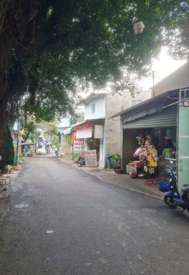 nhà mặt tiền bình hòa 20 153m2 cách tỉnh lộ 43 150m. ngang 5x30