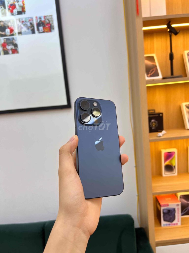 🔥Iphone 15pro 128gb zin nguyên bản giá tốt🔥. Mua bán Điện thoại tại Quận Hải An Hải Phòng được đăng bởi Nguyễn Hương Giang hình 1