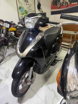 Honda Lead màu Đen