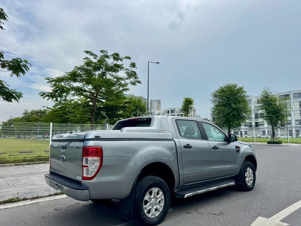 Ford Ranger XLS 2.2AT 2019 một chủ Hà Nội. Mua bán Ô tô tại Quận Thanh Xuân Hà Nội được đăng bởi Nguyễn Quang Đức hình 8