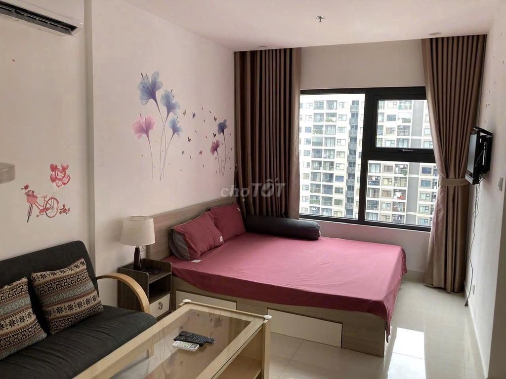 Студия с мебелью в Vinhomes Ocean Park