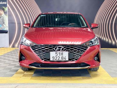 Hyundai Accent 1.4AT màu đỏ số tự động 2021 đi ít