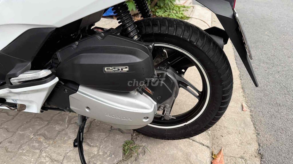 Хонда PCX 125 2015 Белая 77012