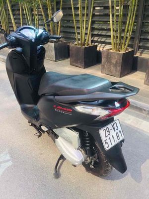 LEAD 125 mầu đen sần đèn lets pha 2 tầng. Mua bán Xe máy tại Quận Hoàng Mai Hà Nội được đăng bởi Lan