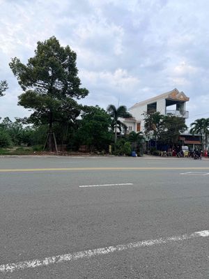 Bán lô NA2 cổng chính khu đô thị Mỹ Phước 4, cổng Đại học Thủ Dầu 1