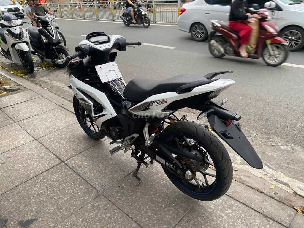 Honda Winner V3 2023 Белый б/у