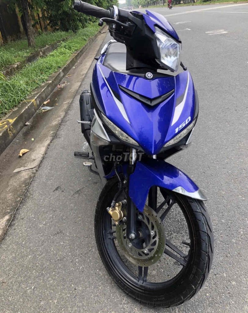 cần bán xe như hình chính chủ bao công chứng. Mua bán Xe máy tại Thành phố Quảng Ngãi Quảng Ngãi được đăng bởi ĐIỆN MÁY ĐẠI HUY hình 2