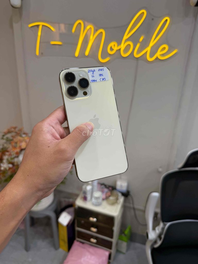 14 Promax 256Gb Quốc Tế zin all gold đẹp. Mua bán Điện thoại tại Quận Thanh Xuân Hà Nội được đăng bởi Ngô Tráng T Mobile hình 1