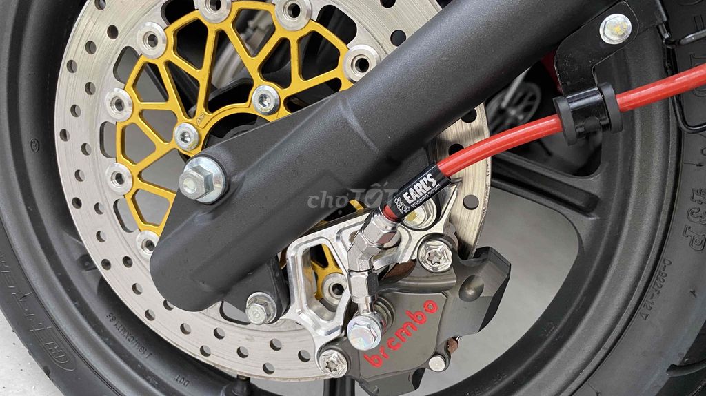 Vision phiên bản Sport kiểng cực đẹp. Mua bán Xe máy tại Thành phố Biên Hòa Đồng Nai được đăng bởi CH xe máy Trần Na Na hình 4