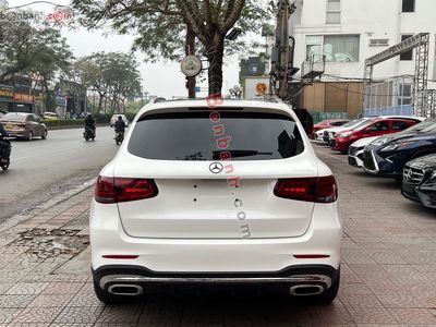 -GLC300 4matic xe sản xuất năm 2020. Mua bán Ô tô tại Quận Long Biên Hà Nội được đăng bởi đăng