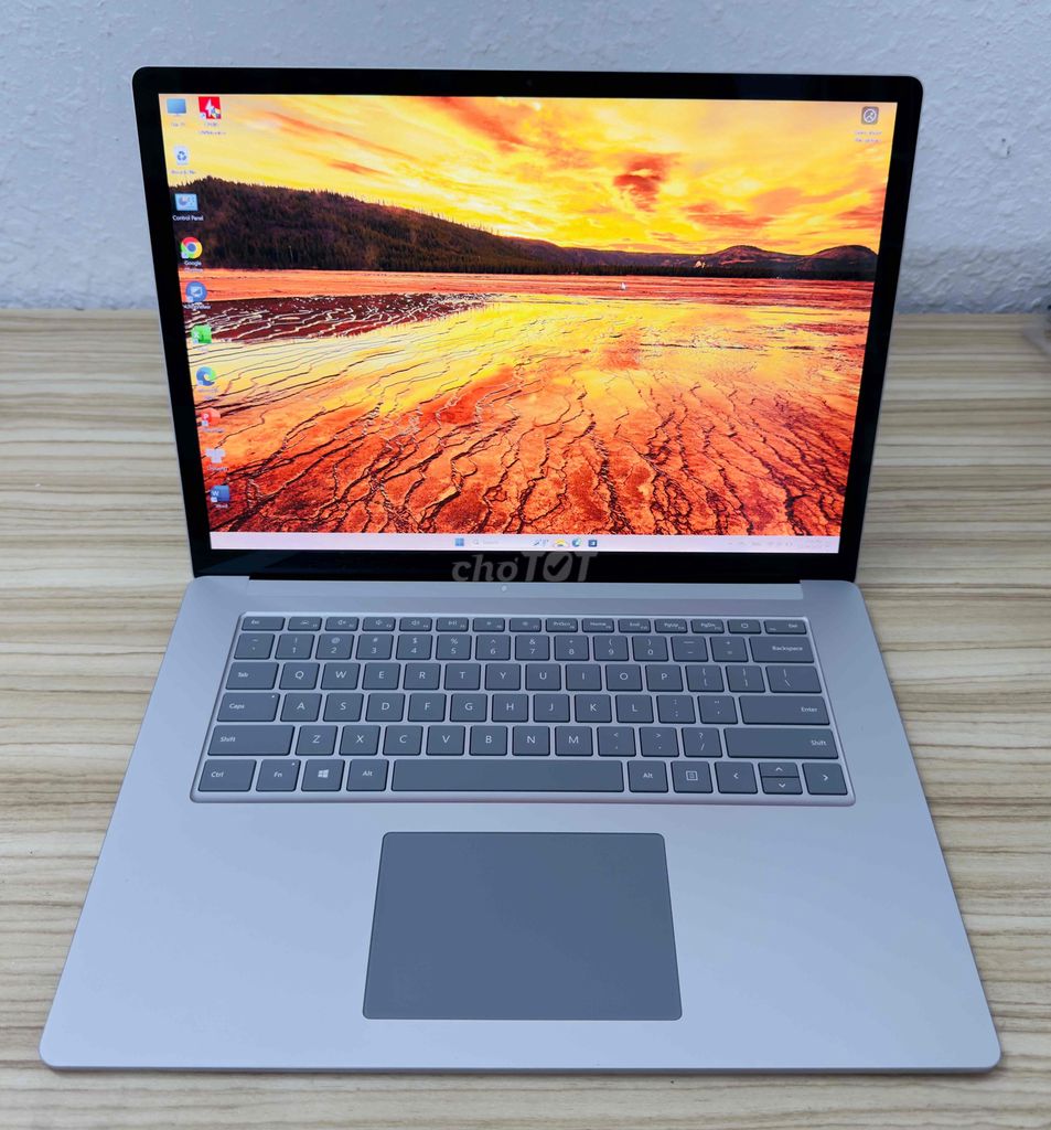 Surface laptop 3, i7 1065g7, Ram 16G, SSD 512G