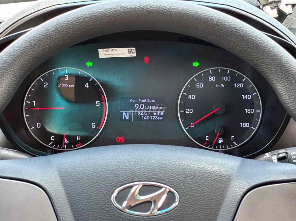 Hyundai Solati 2019 Bạc Cực Zin Đẹp. Mua bán Ô tô tại Huyện Bình Chánh Tp Hồ Chí Minh được đăng bởi XE CŨ CHÍNH HÃNG hình 9