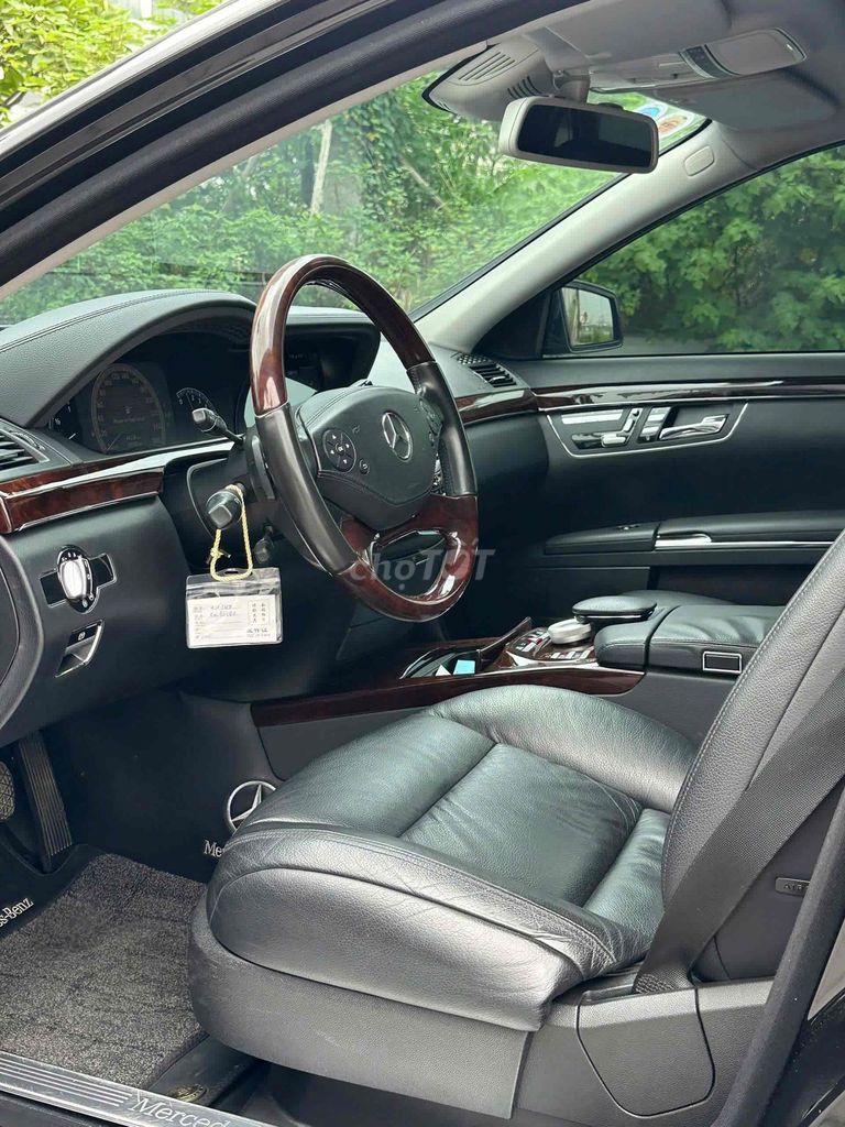 Mercedes Benz S300L sx 2011 màu đen siêu đẹp hiêm. Mua bán Ô tô tại Quận Cầu Giấy Hà Nội được đăng bởi Cao Quý hình 11