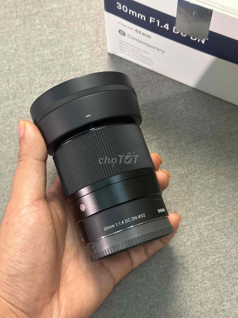 Ống kính Sigma 30mm F1.4 DC DN Sony E Đen. Mua bán Máy ảnh, Máy quay tại Quận Hải Châu Đà Nẵng được đăng bởi Tiến Đạt hình 1
