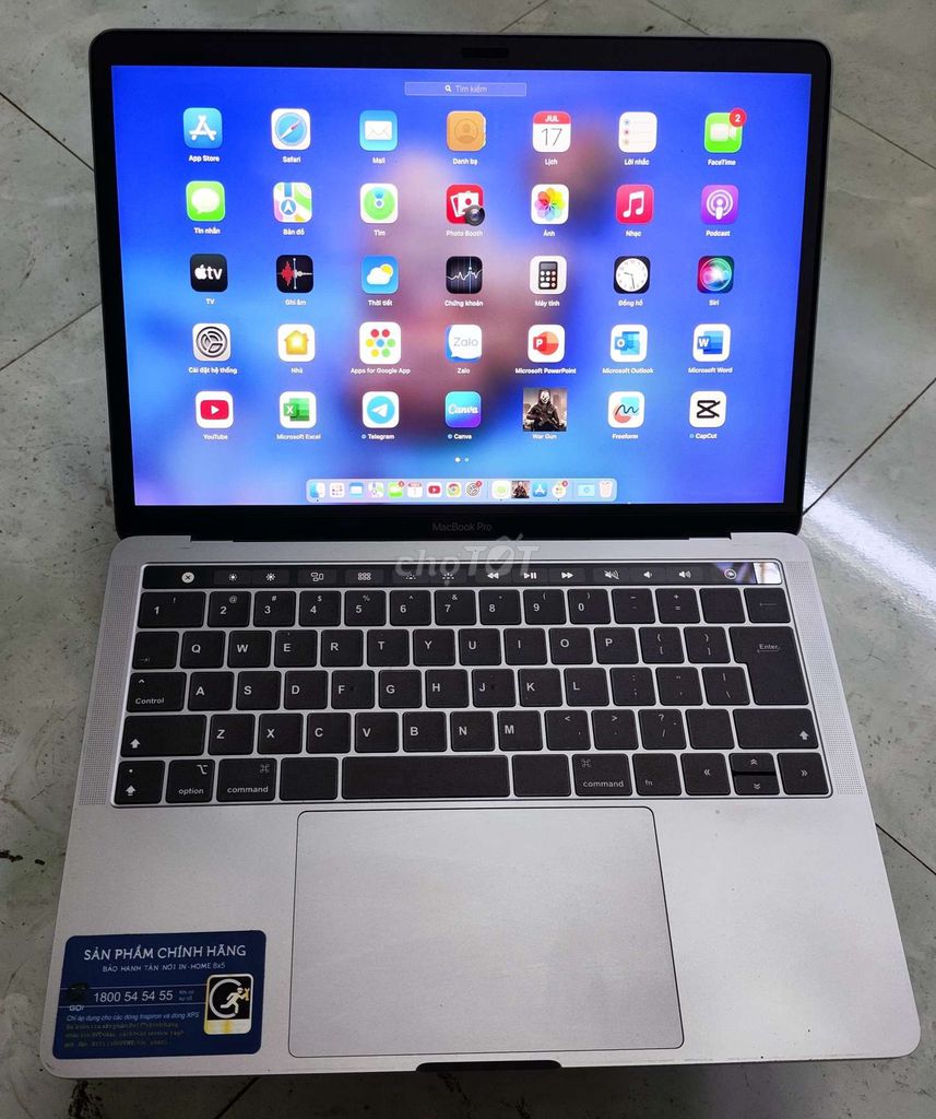 MacBook Pro/ chip Intel i7/ Có Tuoch bar /Ram 16GB. Mua bán Laptop tại Thành phố Buôn Ma Thuột Đắk Lắk được đăng bởi LQ hình 1